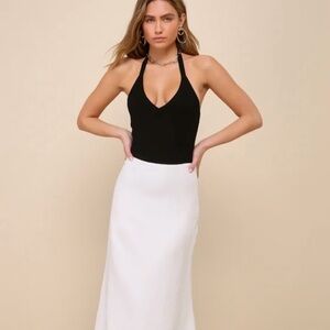 NWT Lulus chic contentment black ribbed sleeveless halter bodysuit - medium